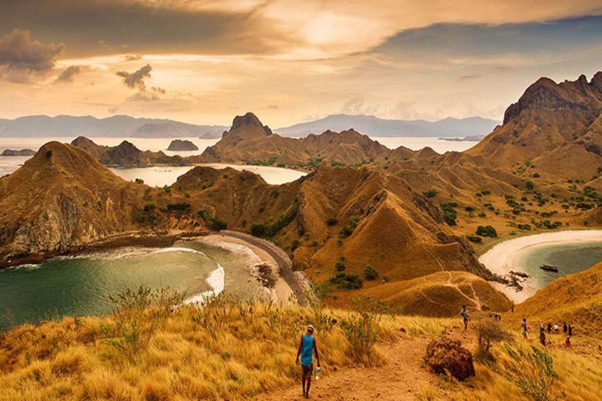 explore breathtaking wonders on Indonesia vacation